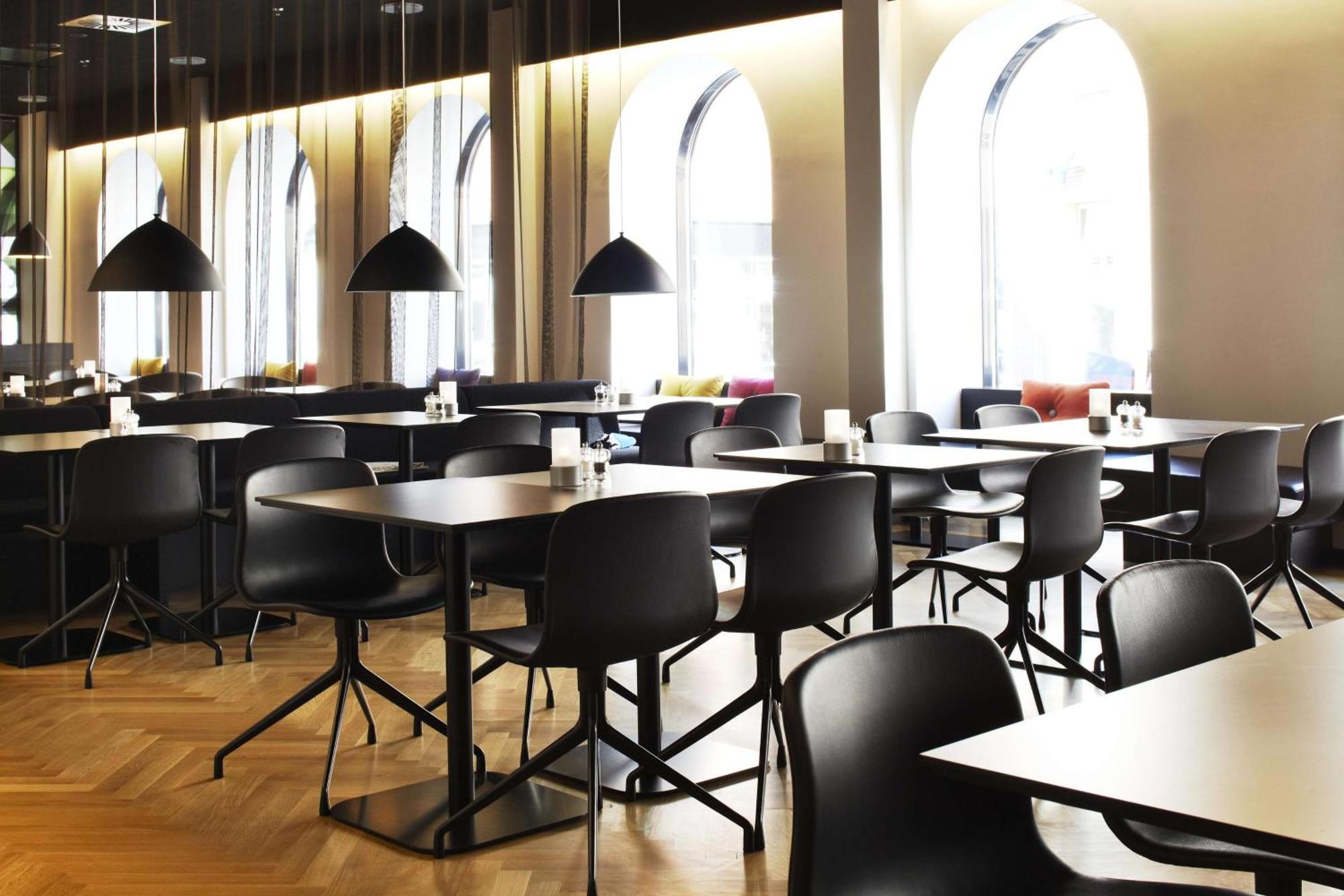 Scandic Hotell 4*